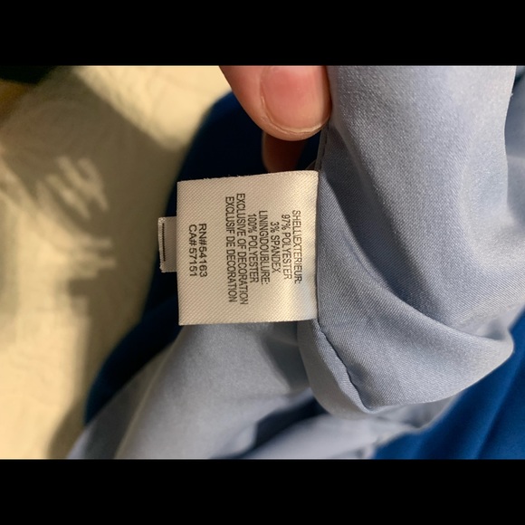 Gorgeous , light weight  shift dress by Andrew Marc - New York size 8 - Picture 8 of 11